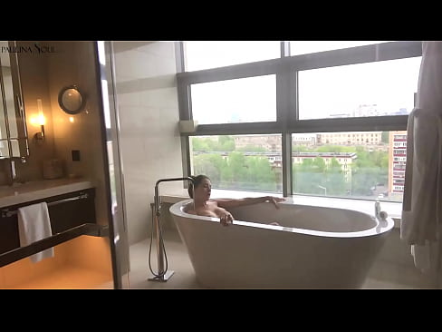 ❤️ En fantastisk babe som lidenskapelig rykker av seg fitta på badet ️❌ Porno hos oss no.porngameshub.ru ﹏